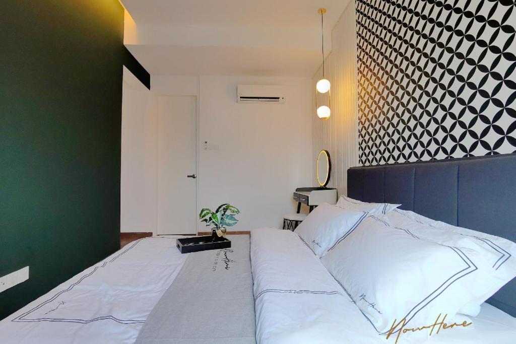 Nowhere 2br & 2bath With Balcony @ Reizz Residences * Kuala Lumpur