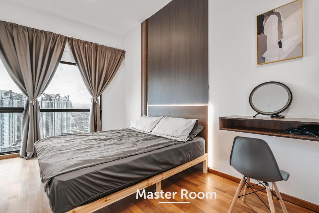 Nowhere 2br & 2bath With Balcony @ Reizz Residences